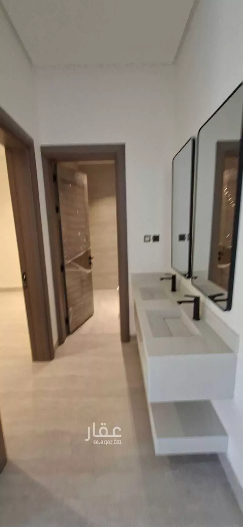 شقة 3 غرف في الزهرة 8