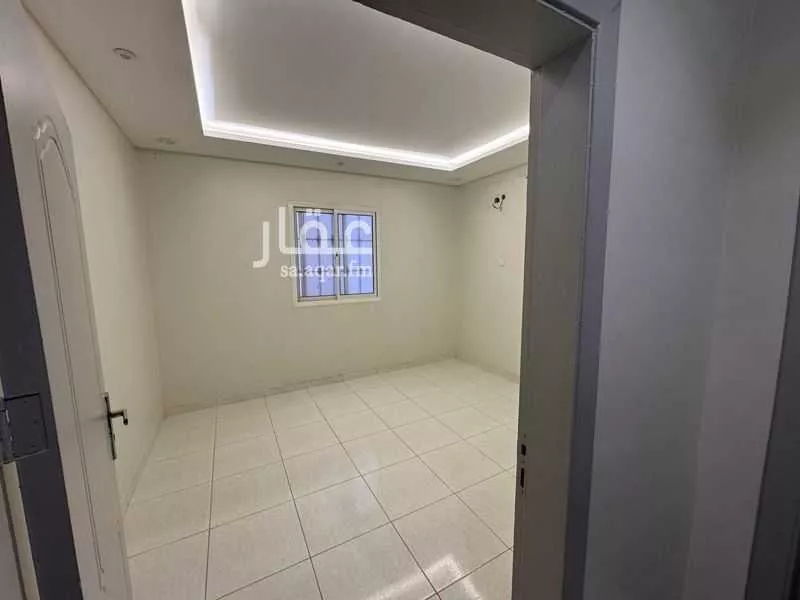 3 bedroom apartment in Al Yarmouk 7
