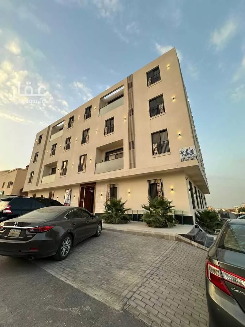 3 bedroom apartment in Al Marwa 3