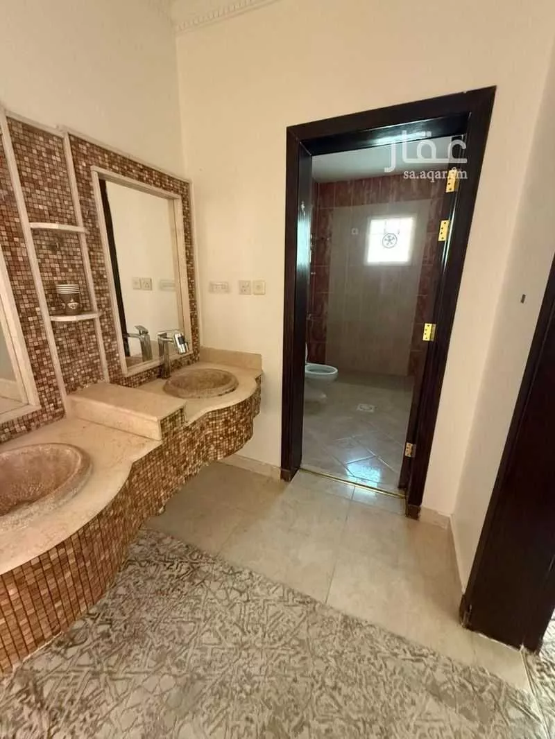 5 bedroom apartment in Al Yarmouk 5
