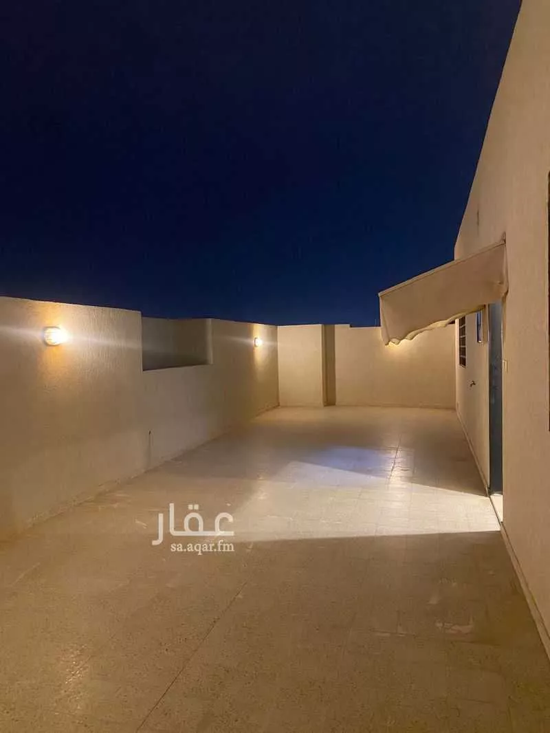 2 bedroom floor in Al Munsiyah 6