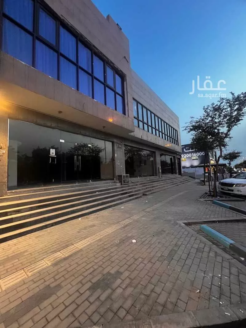 100 sqm shop in King Fahd 6