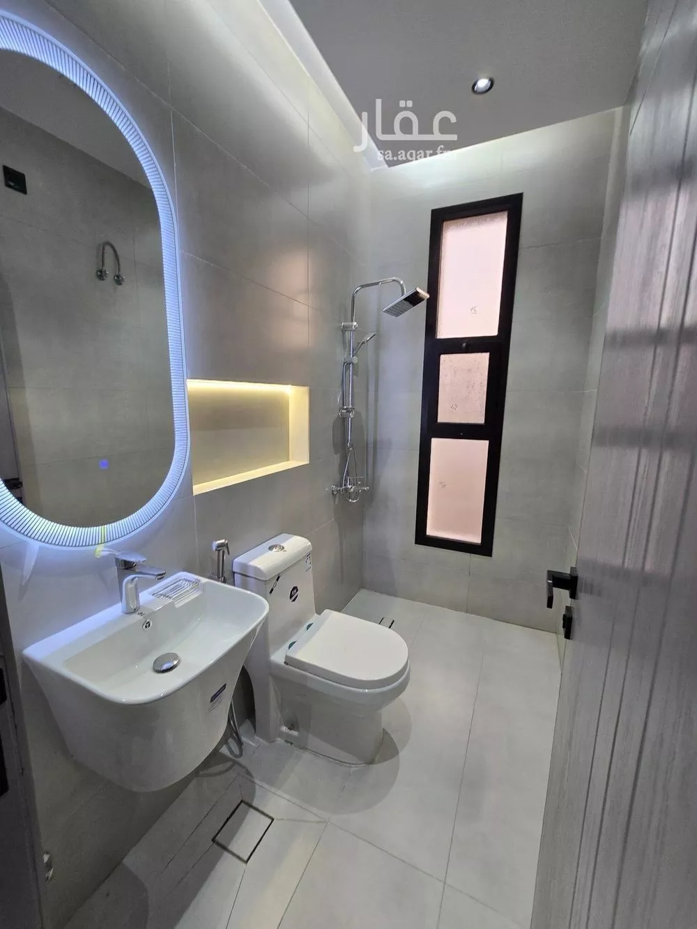 شقة 4 غرف في النزهة 3