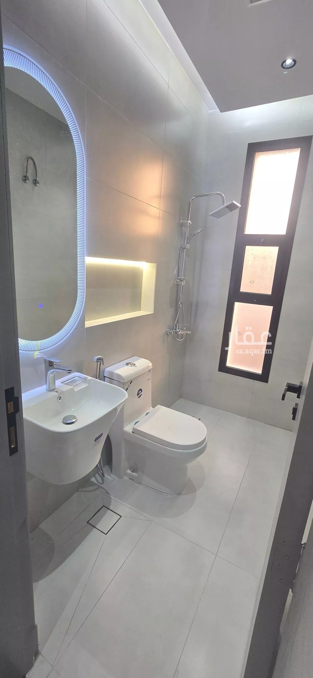 شقة 4 غرف في النزهة 3