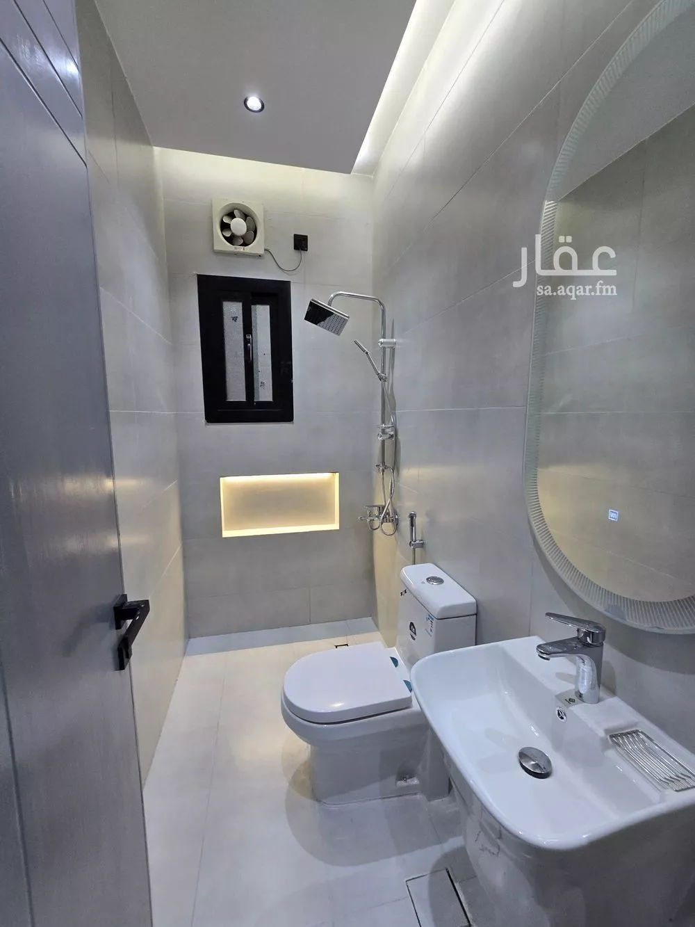 شقة 4 غرف في النزهة 3