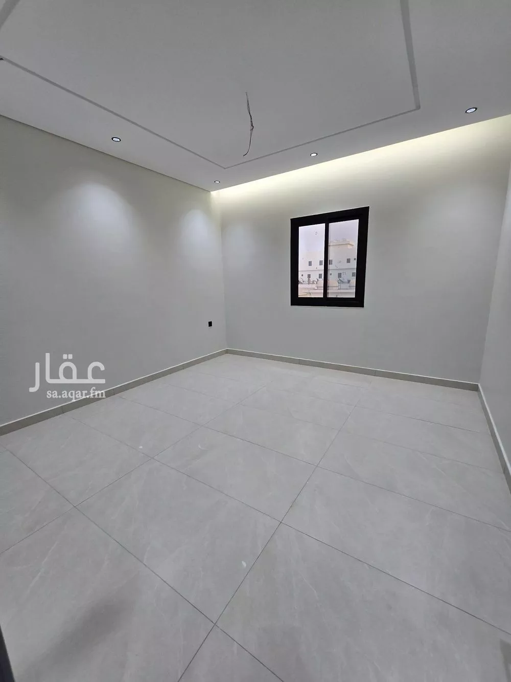 شقة 4 غرف في النزهة 5