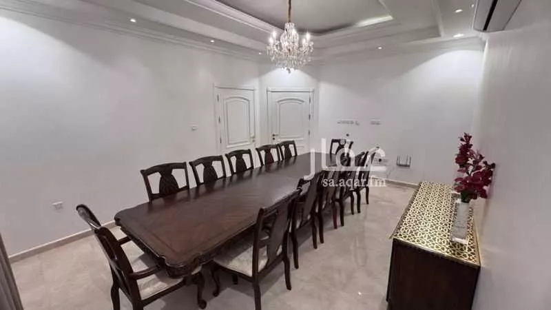 فيلا 12 غرف في الشعلة 4