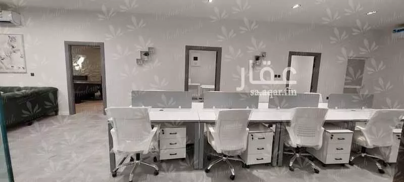 220 sqm office in Al Yarmouk 4