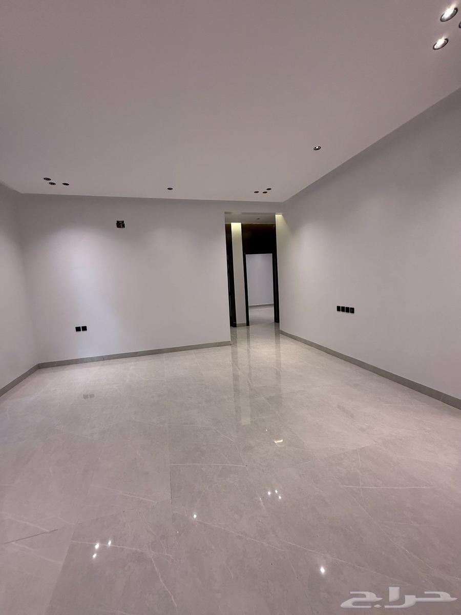 5 bedroom apartment in Al Bayan 13