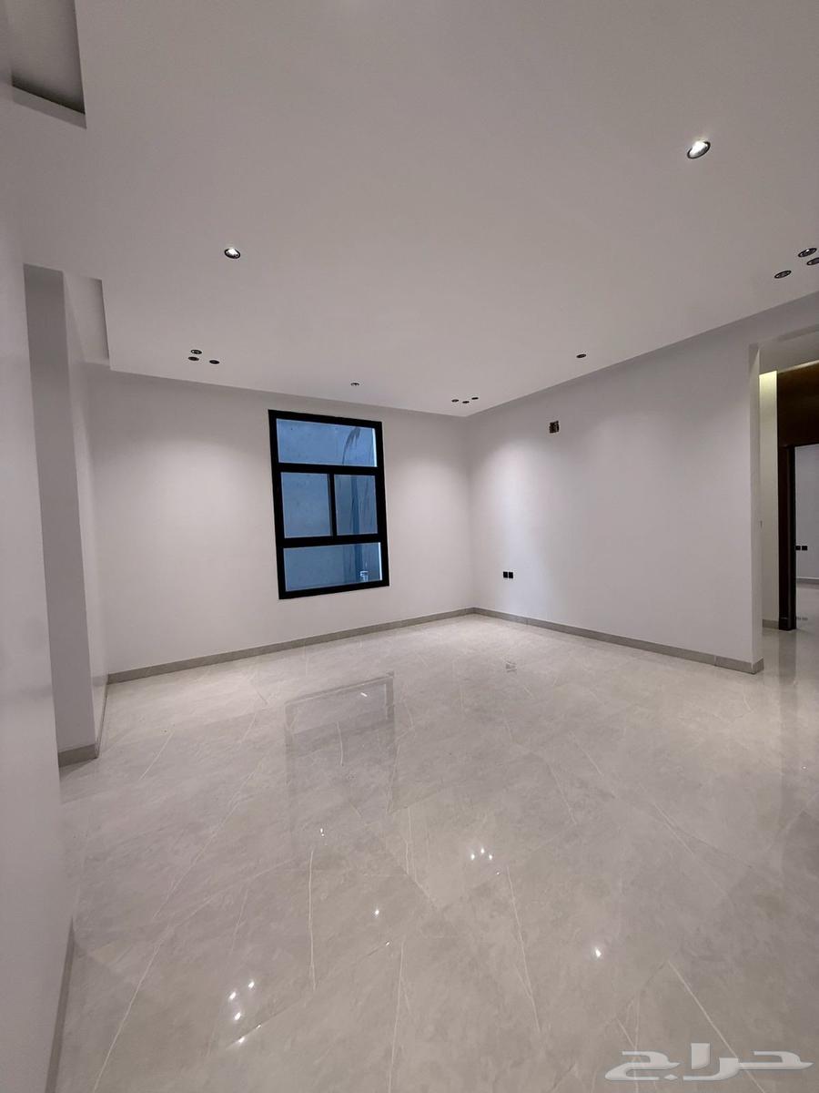 5 bedroom apartment in Al Bayan 14