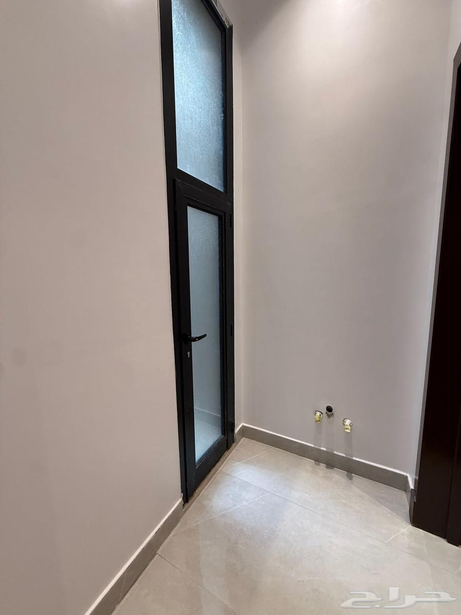 5 bedroom apartment in Al Bayan 19