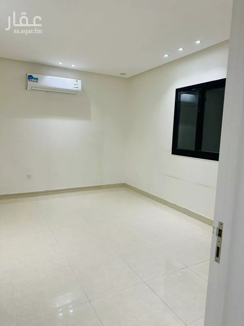 دور 3 غرف في العارض 5