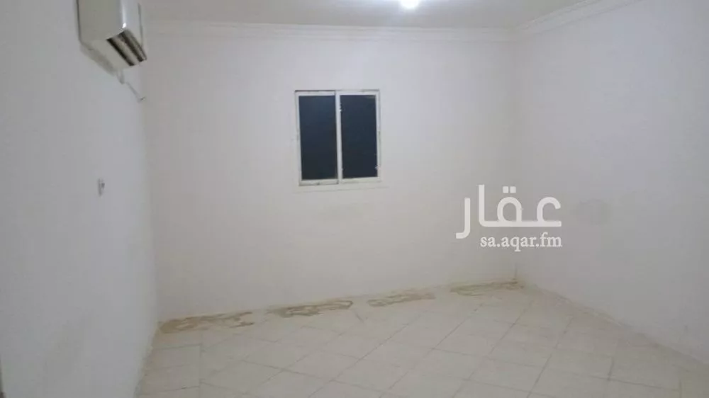 3 bedroom apartment in Al Khaleej 4