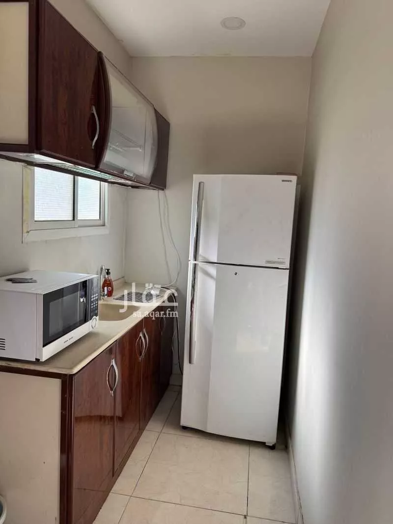 550 sqm building in Al Rabwa 3