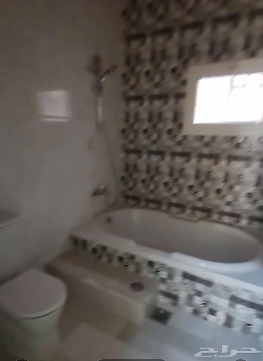شقة 5 غرف في احد 9