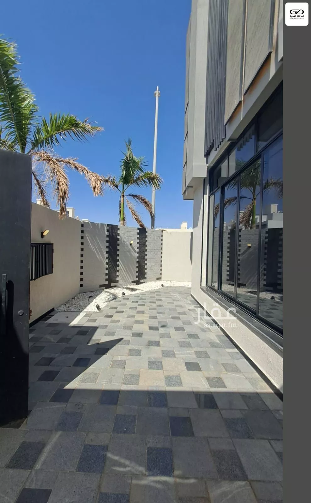 فيلا 4 غرف في الشراع 3