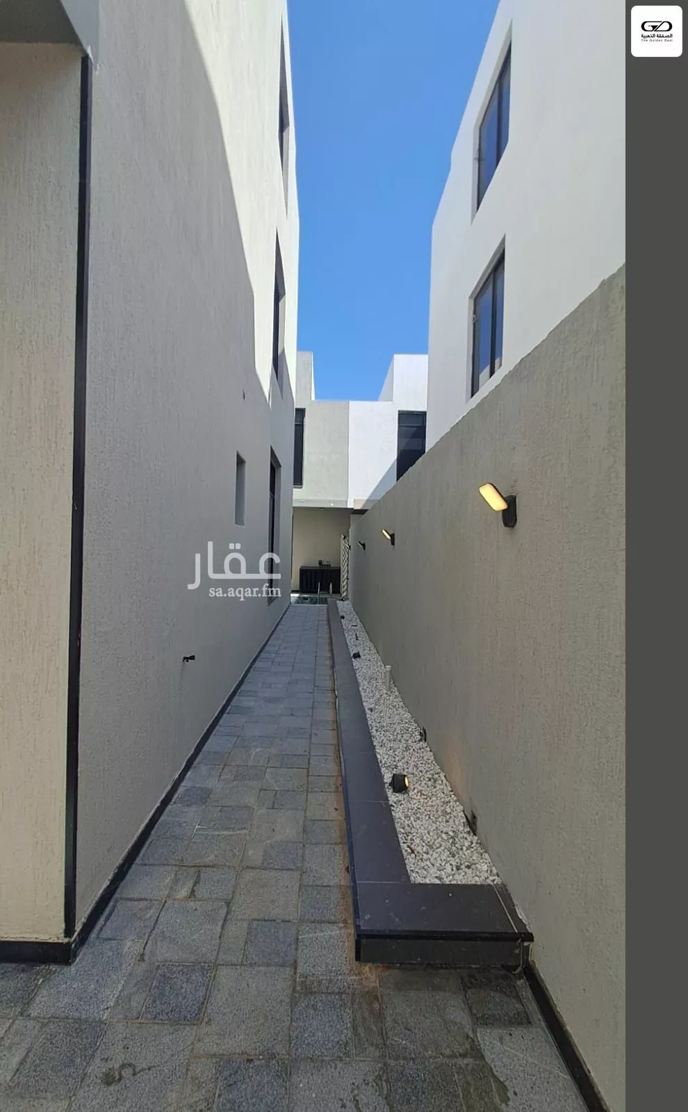 فيلا 4 غرف في الشراع 5