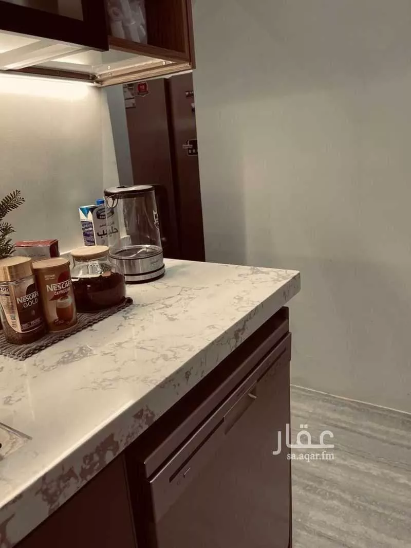 شقة 2 غرف في الرمال 11