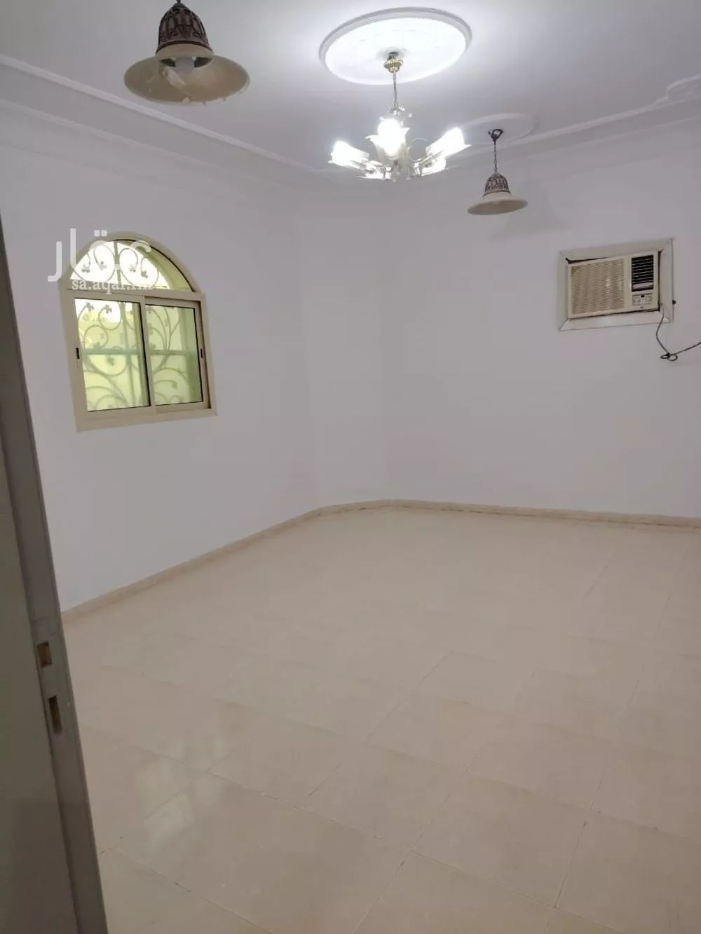 3 bedroom apartment in Al Rimal 6
