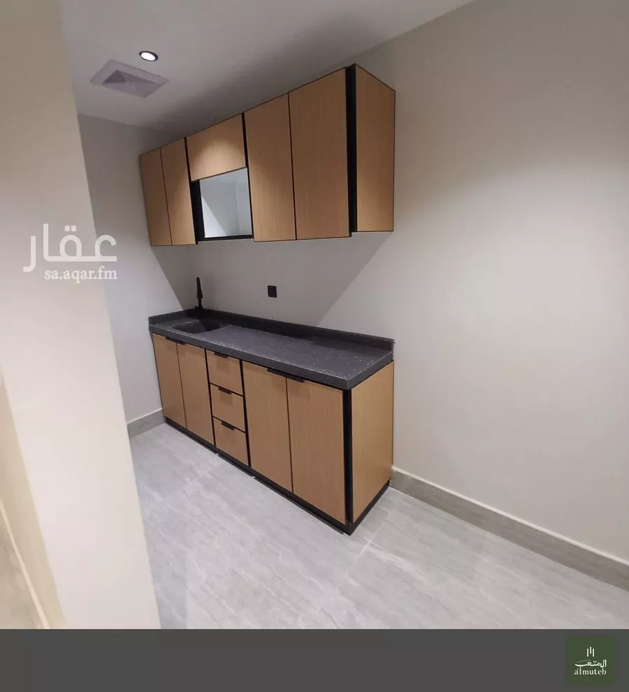 1 bedroom apartment in Al Falah 9