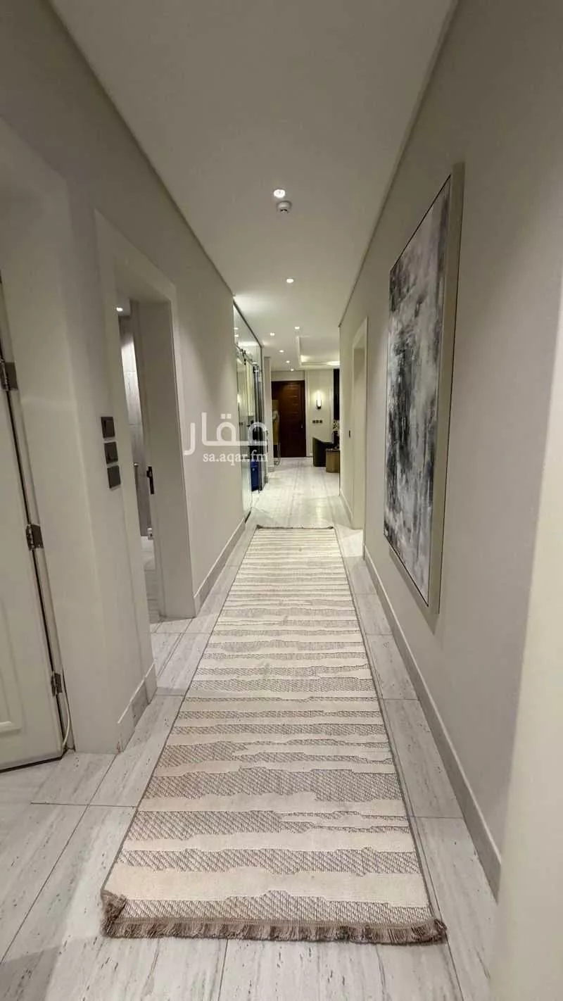 شقة 2 غرف في الملقا 10