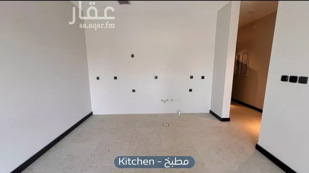 شقة 3 غرف في العارض 10