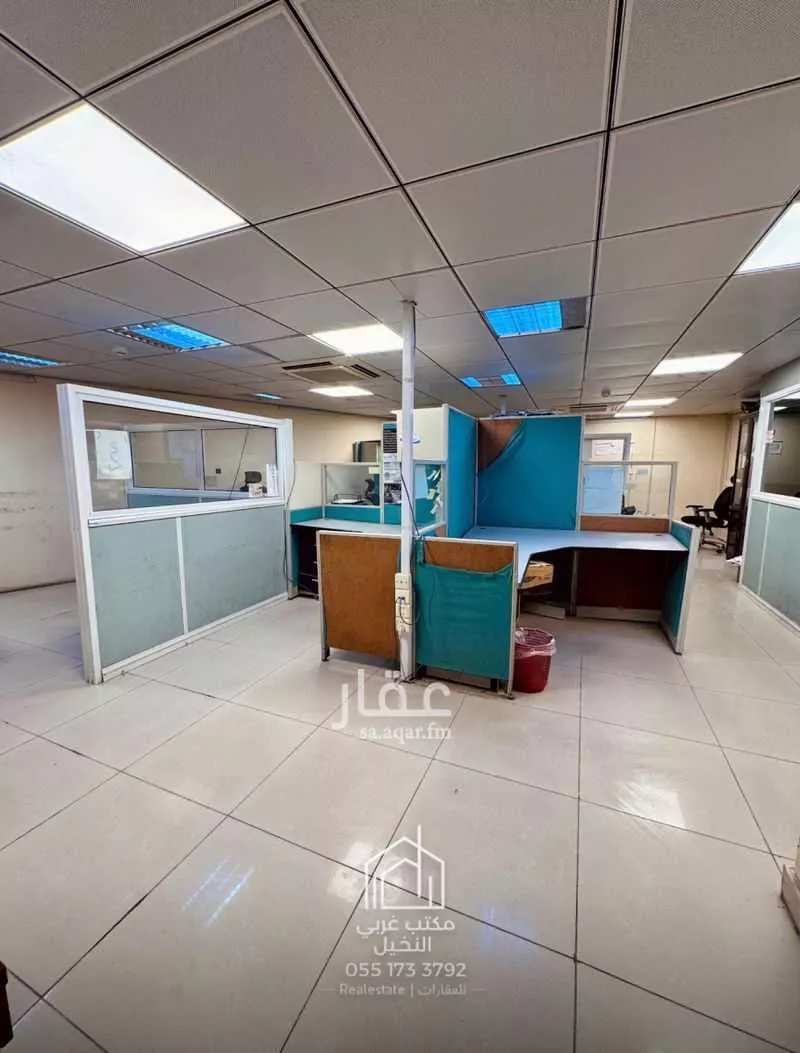 عمارة 825 م² في النخيل 5