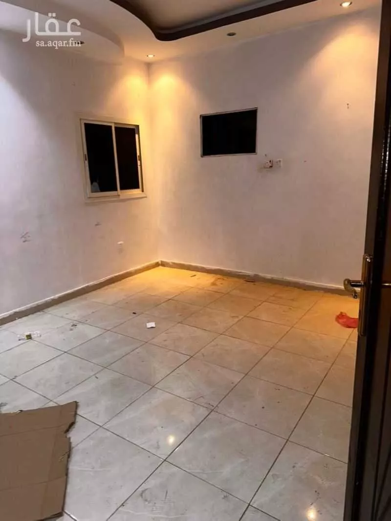 عمارة 649 م² في العمرة الجديدة 5