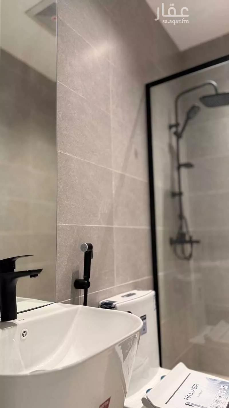 شقة 4 غرف في السلامة 5