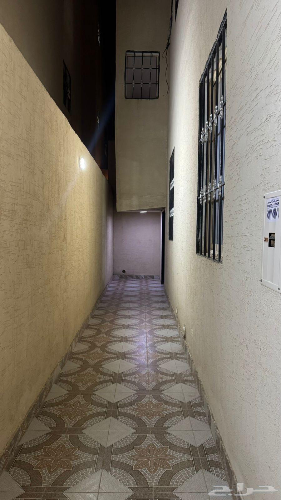 شقة 3 غرف في الرمال 2