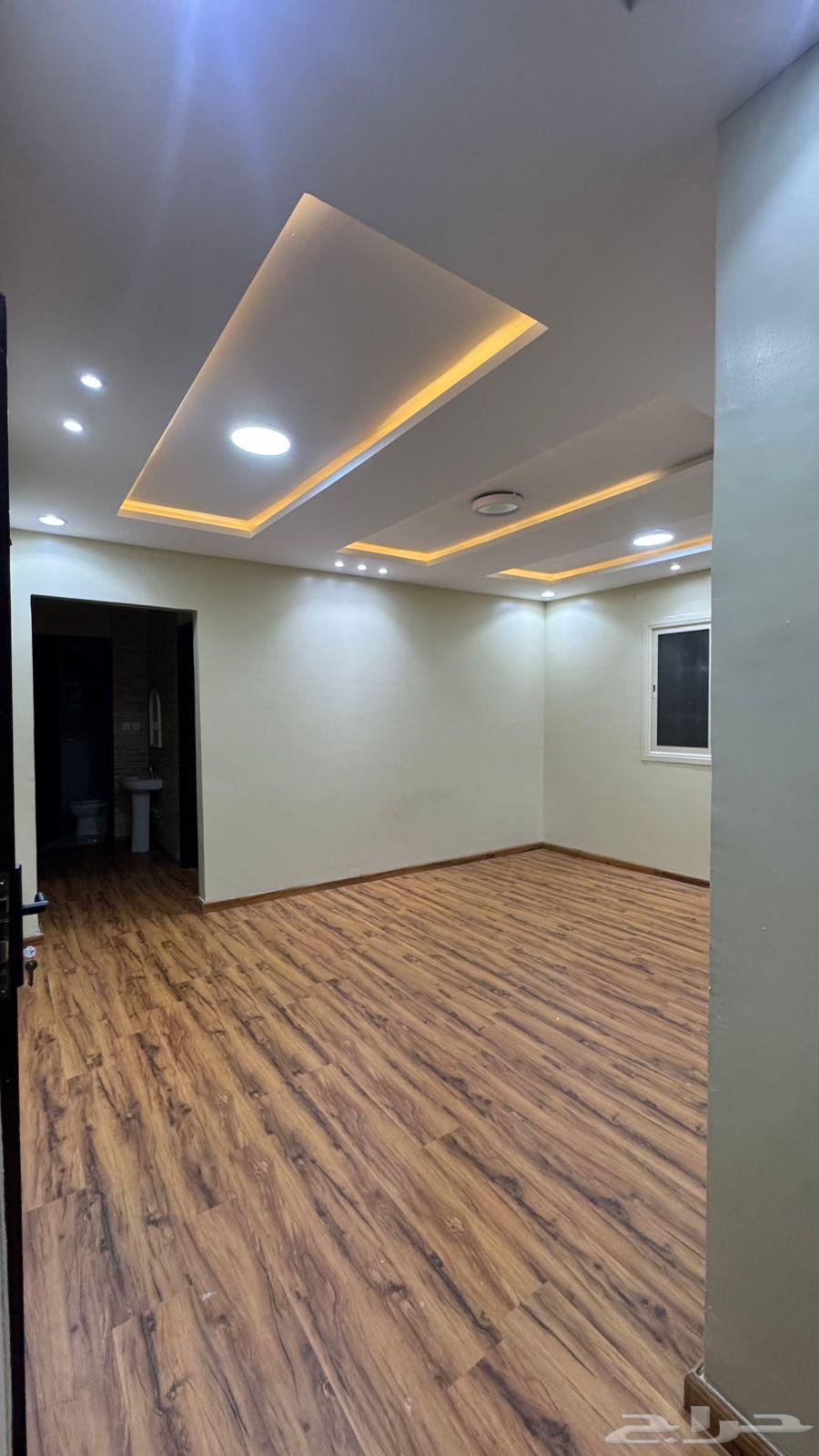 شقة 3 غرف في الرمال 6