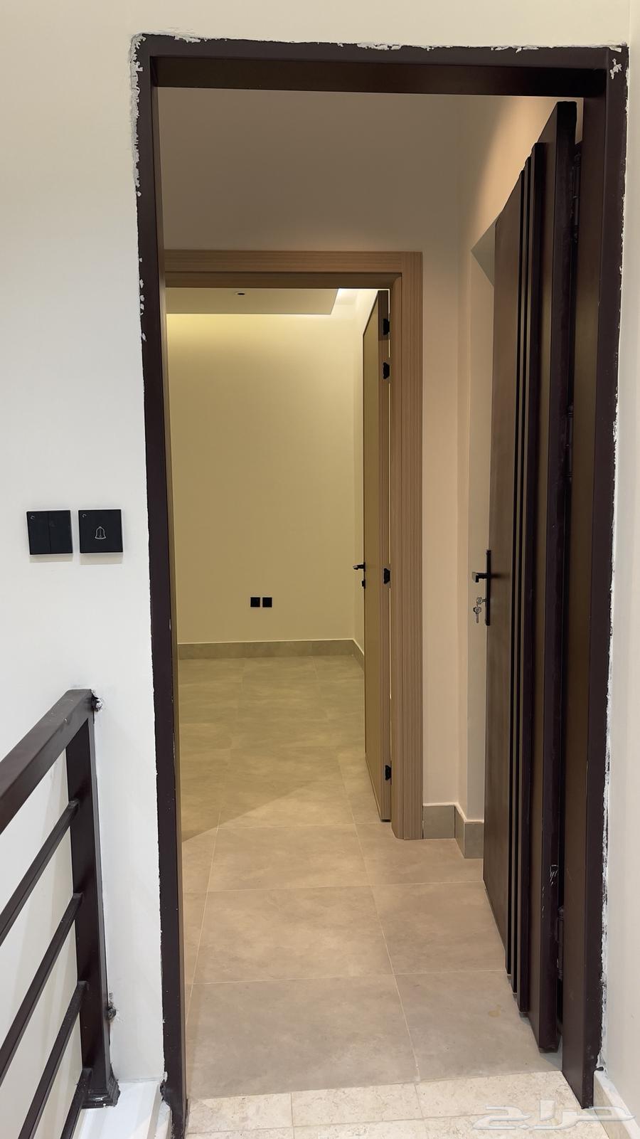 فيلا 13 غرف في العارض 5