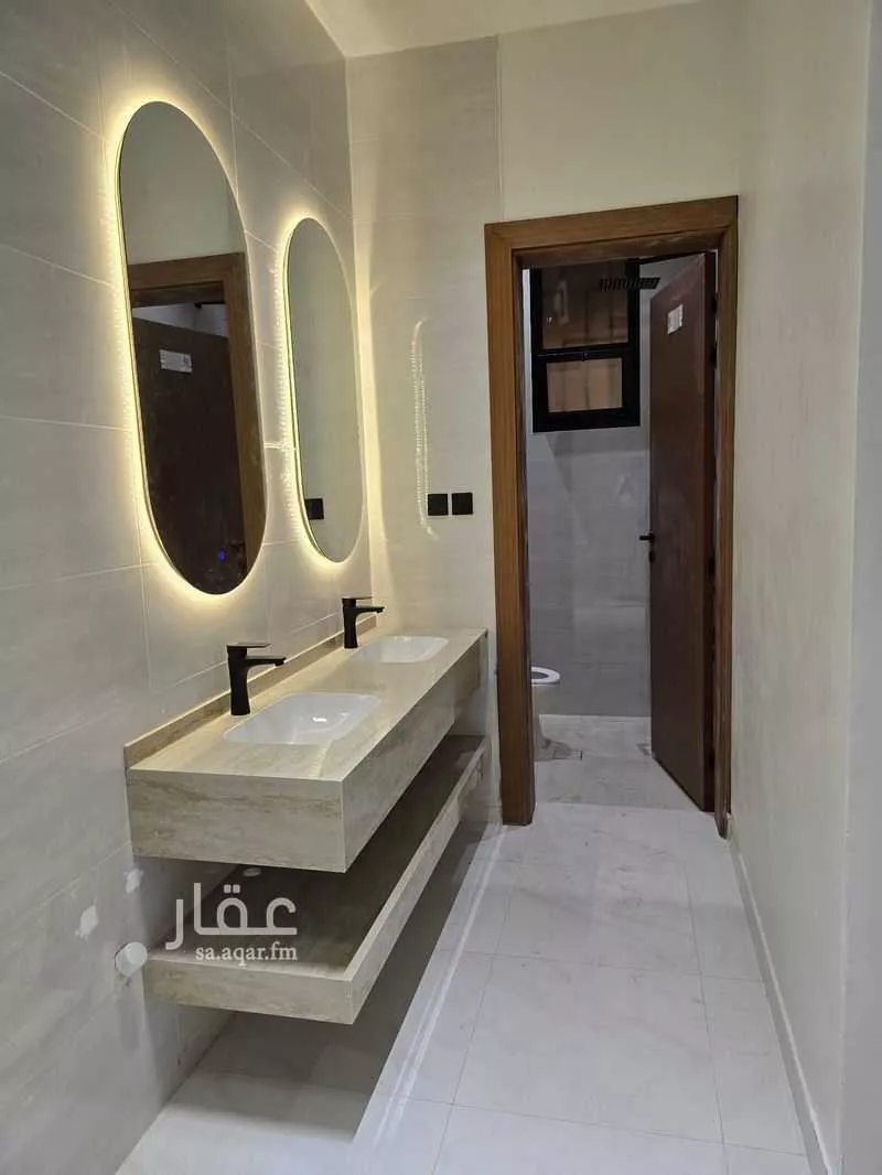 6 bedroom floor in Al Khaleej 6