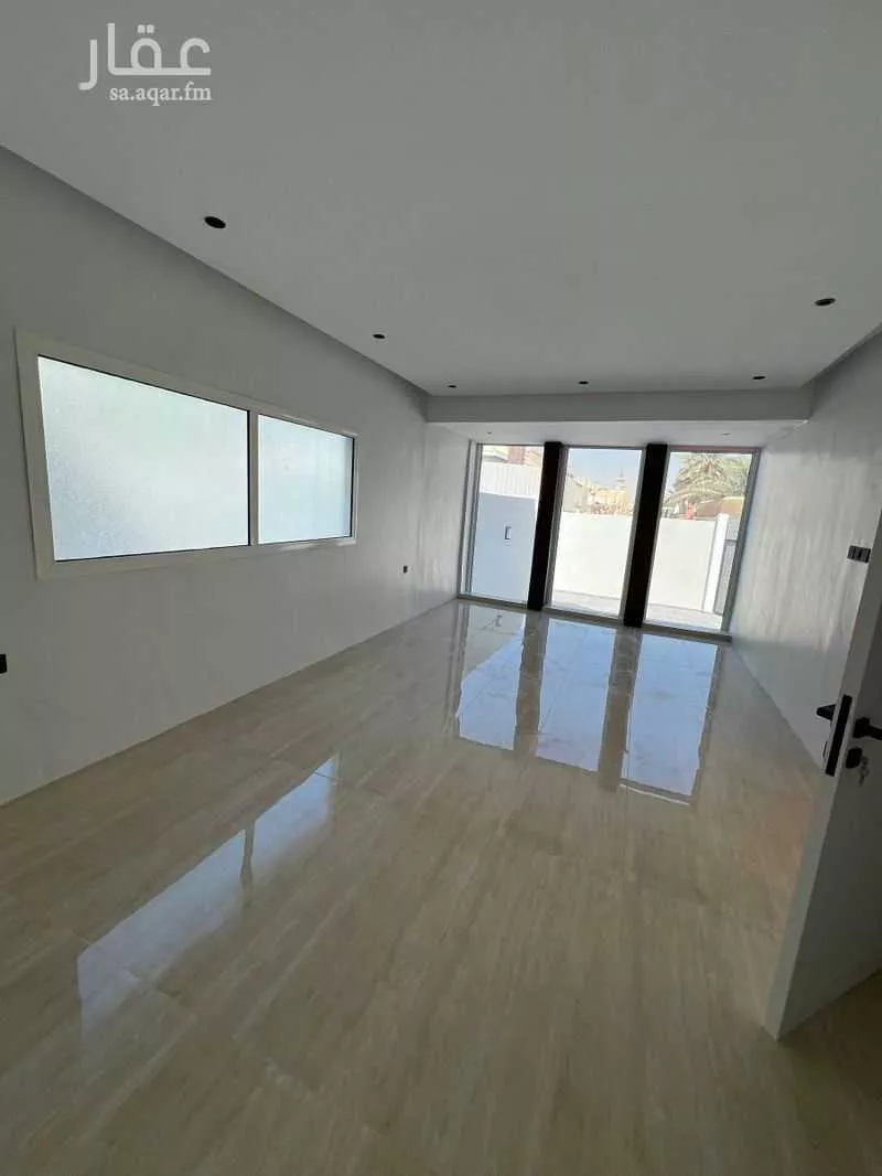 دور 6 غرف في الملك فهد 12