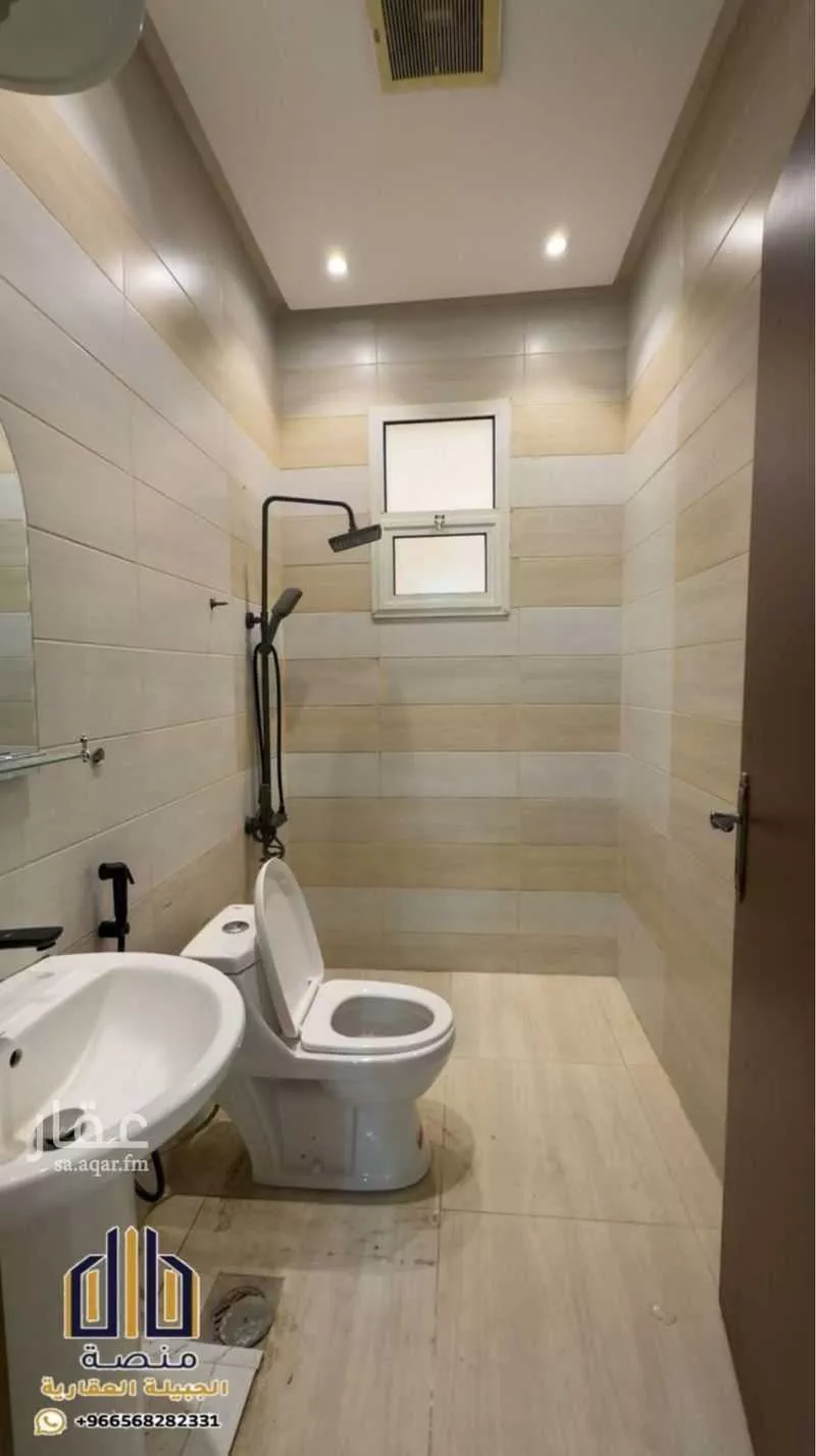 4 bedroom floor in Al Qairawan 12