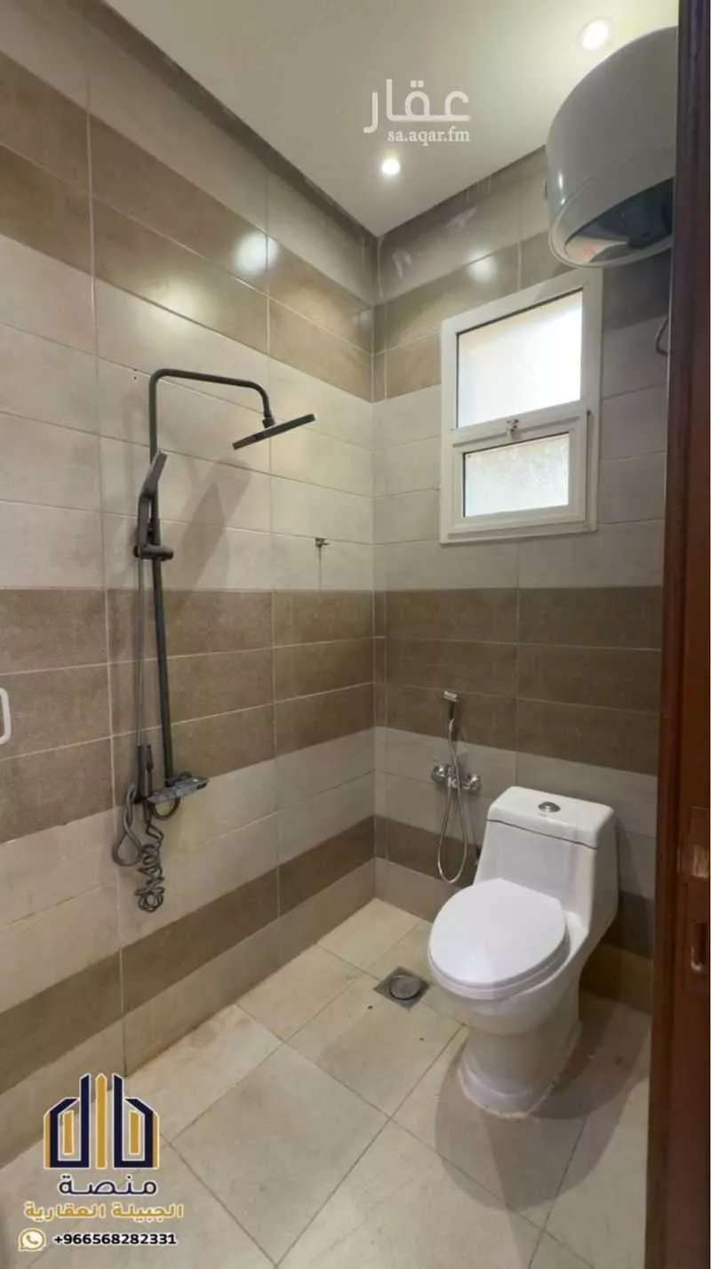 4 bedroom floor in Al Qairawan 9
