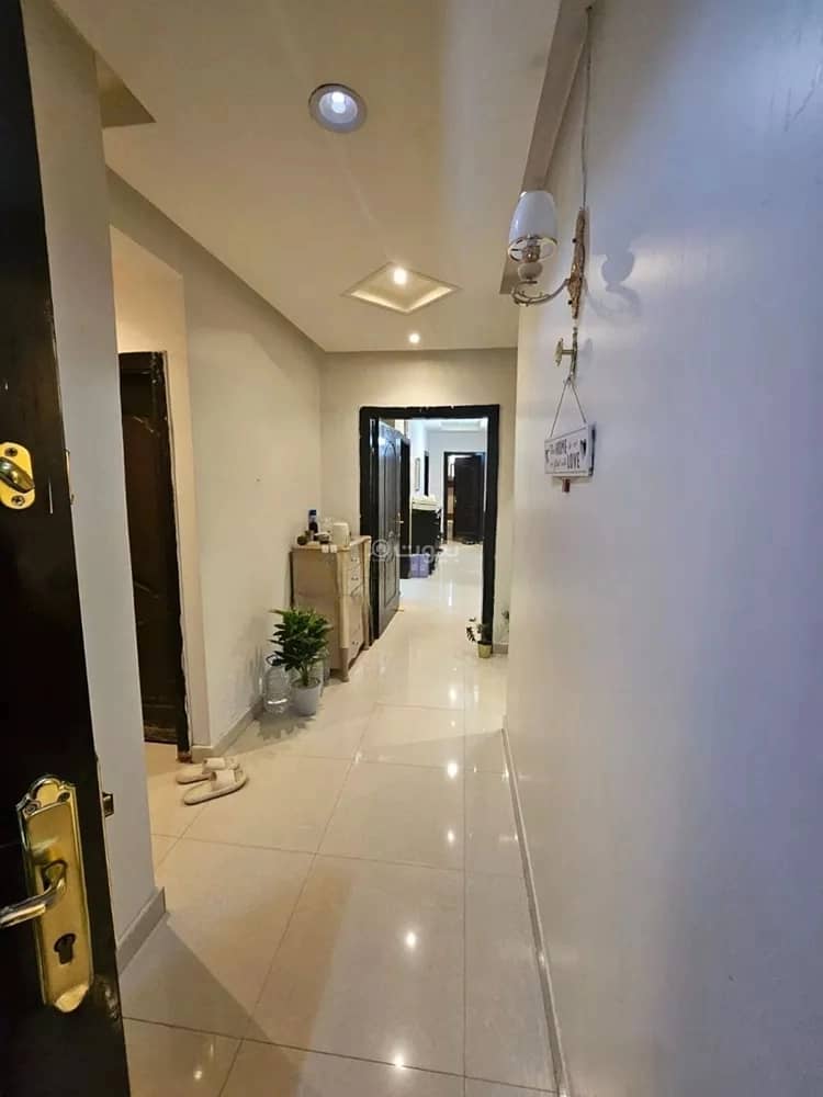4 bedroom apartment in Dhahrat Al Badiah, Riyadh 2