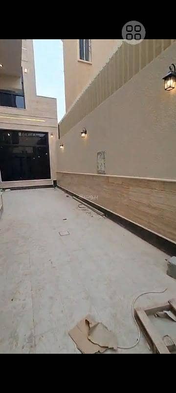 5 bedroom villa in Dhahrat Laban, Riyadh 7