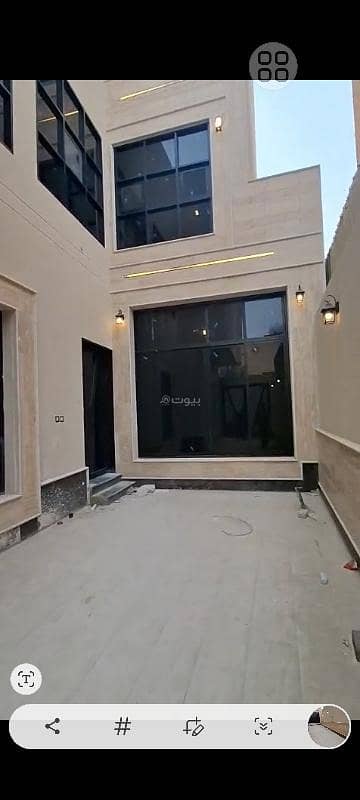 5 bedroom villa in Dhahrat Laban, Riyadh 11