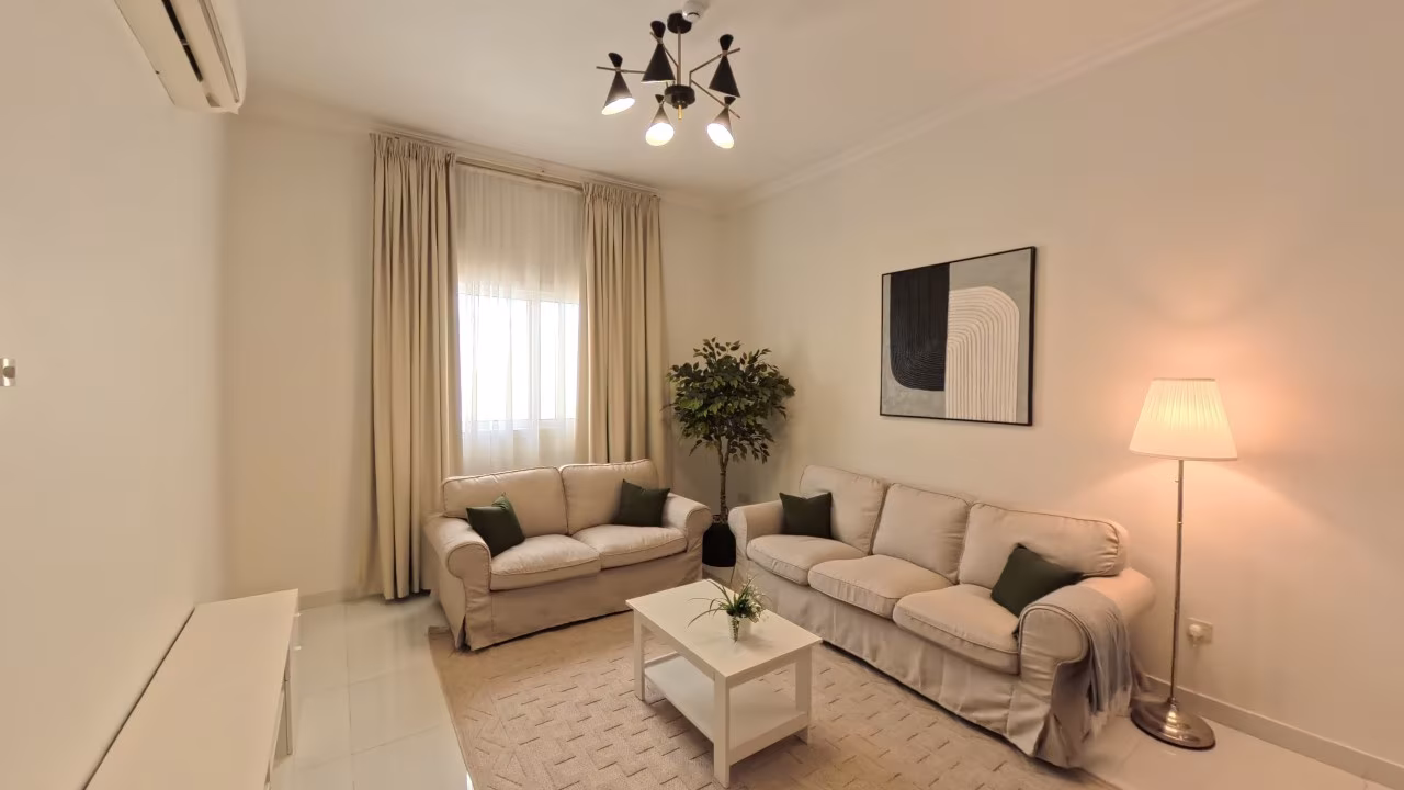 2 bedroom apartment in Al Malaz 10