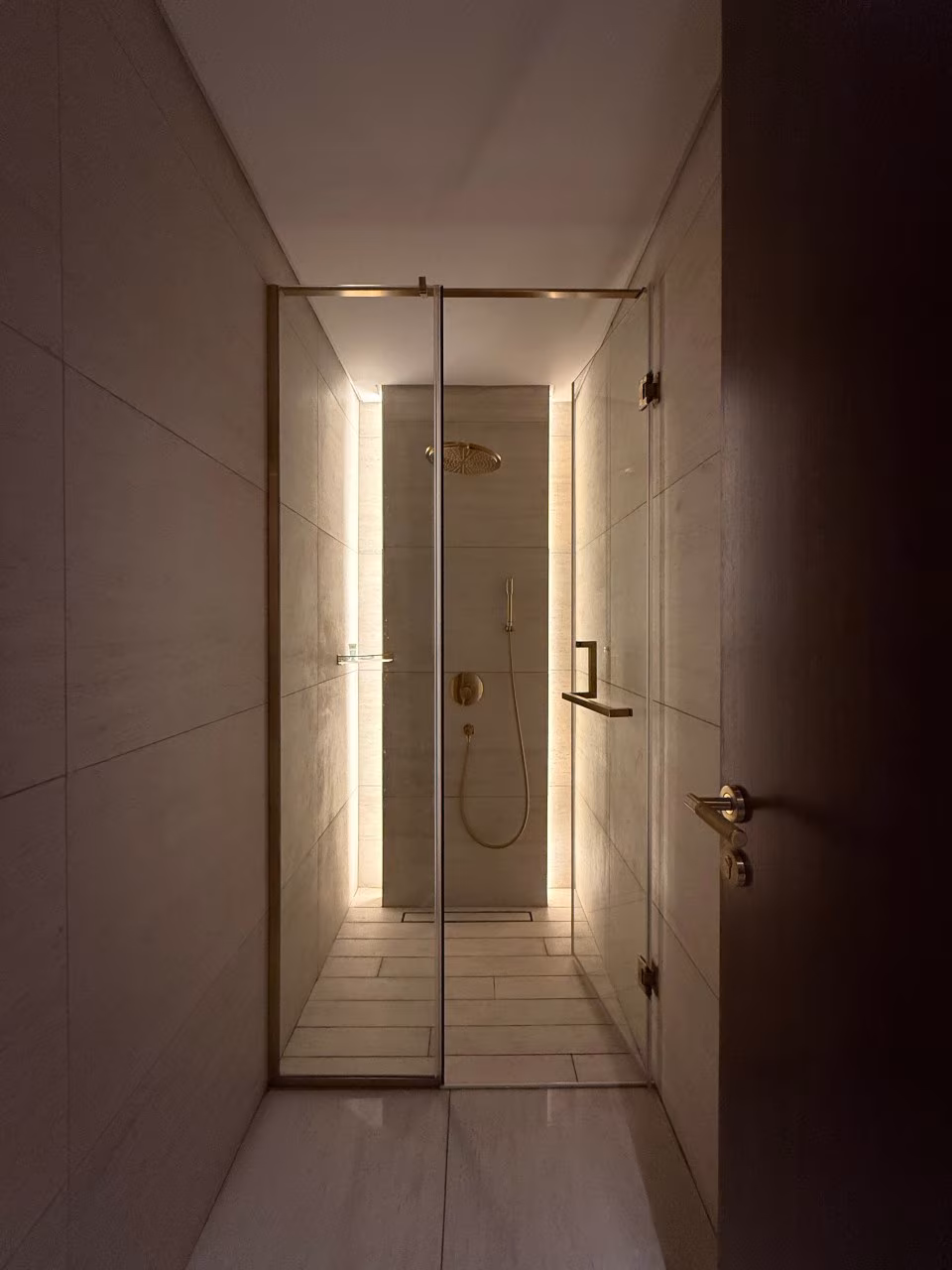 شقة 3 غرف في النرجس 13