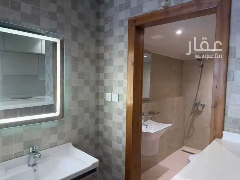 شقة 4 غرف في النهضة 5