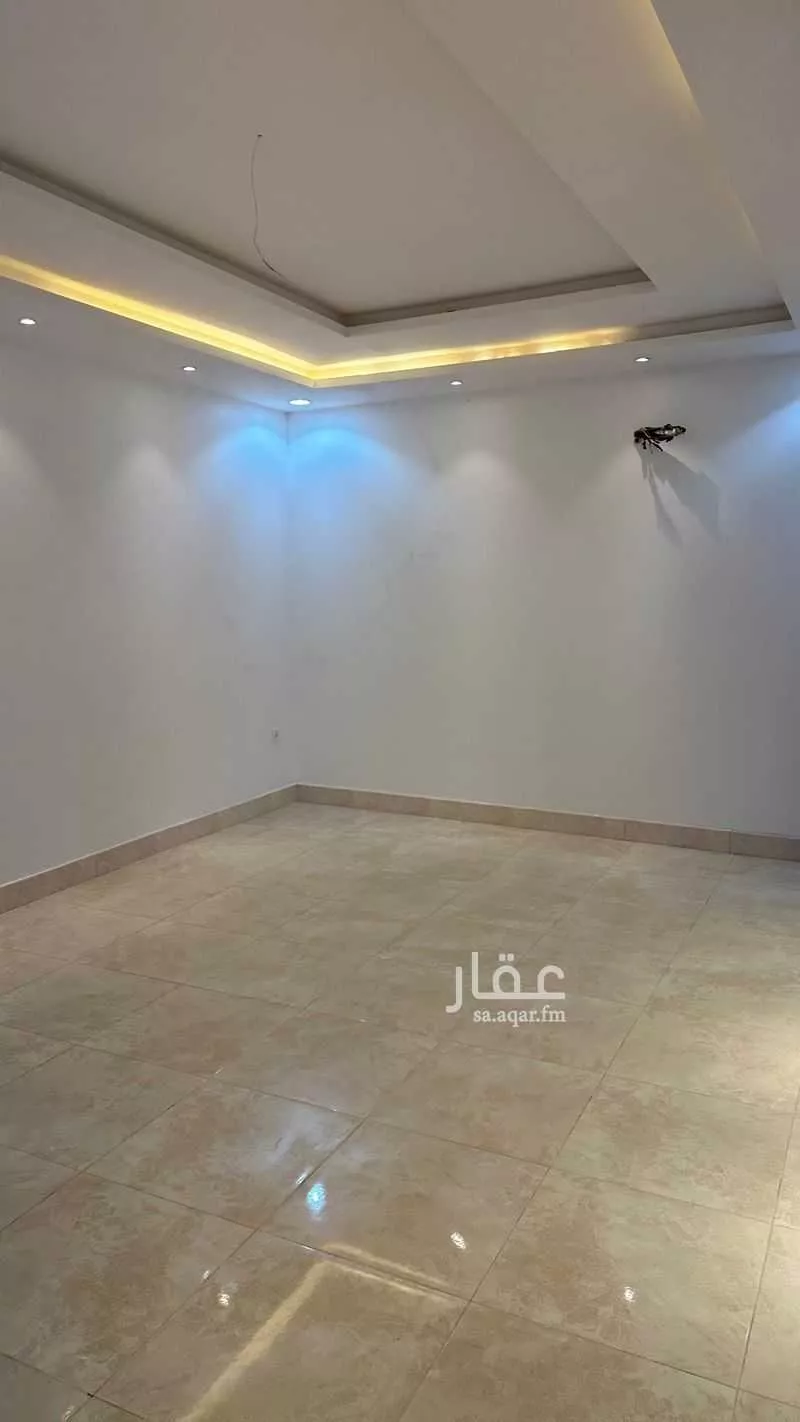 3 bedroom apartment in Az Zomorod 12