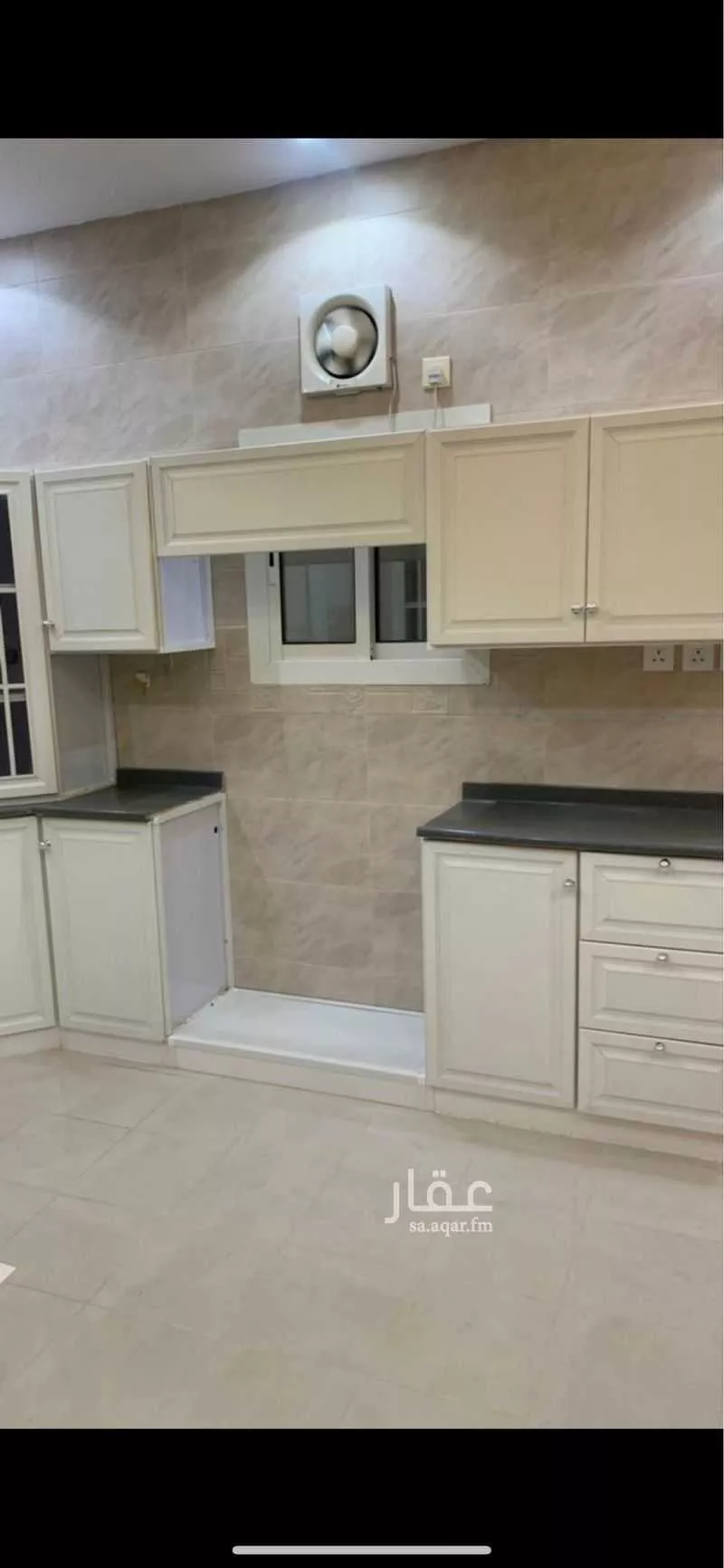 3 bedroom apartment in Az Zomorod 3