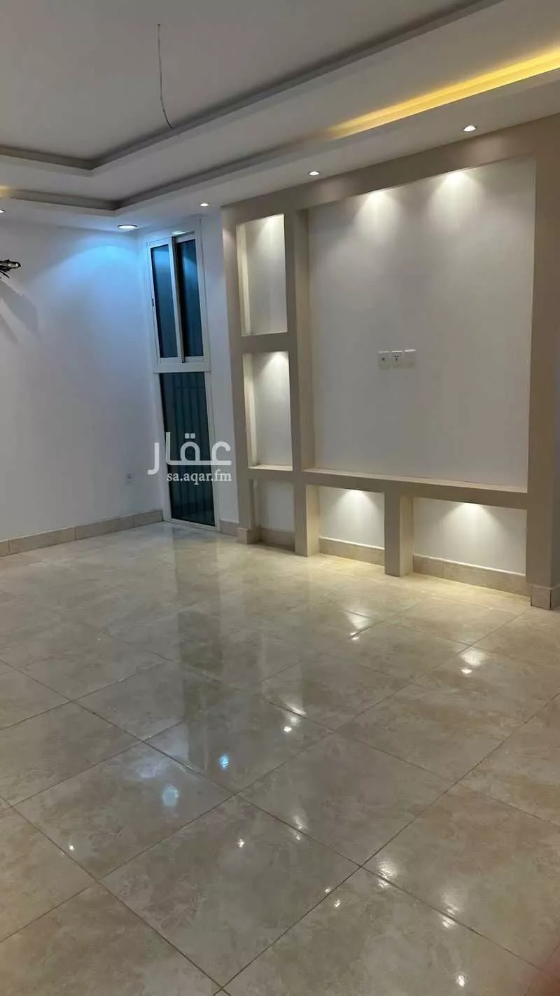 3 bedroom apartment in Az Zomorod 9