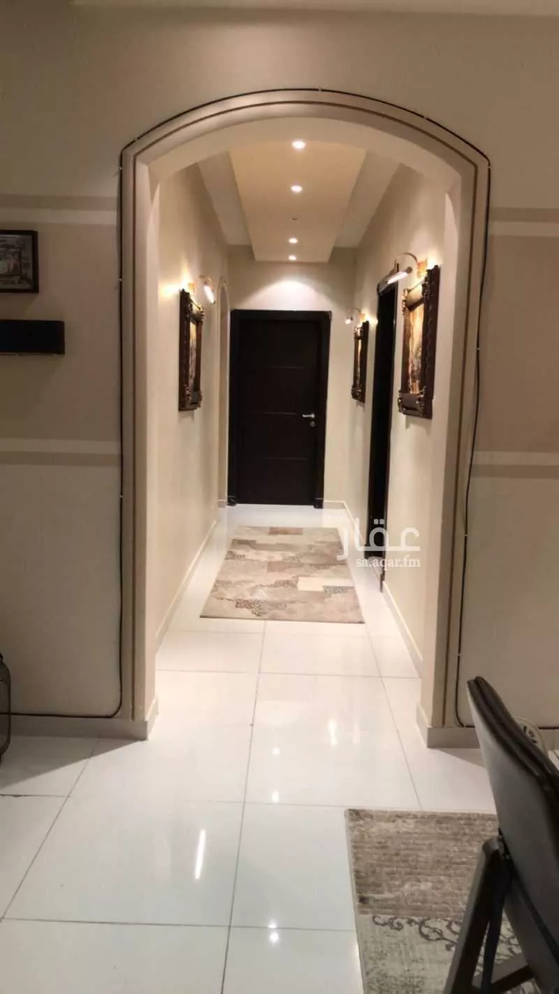 شقة 6 غرف في النسيم 4