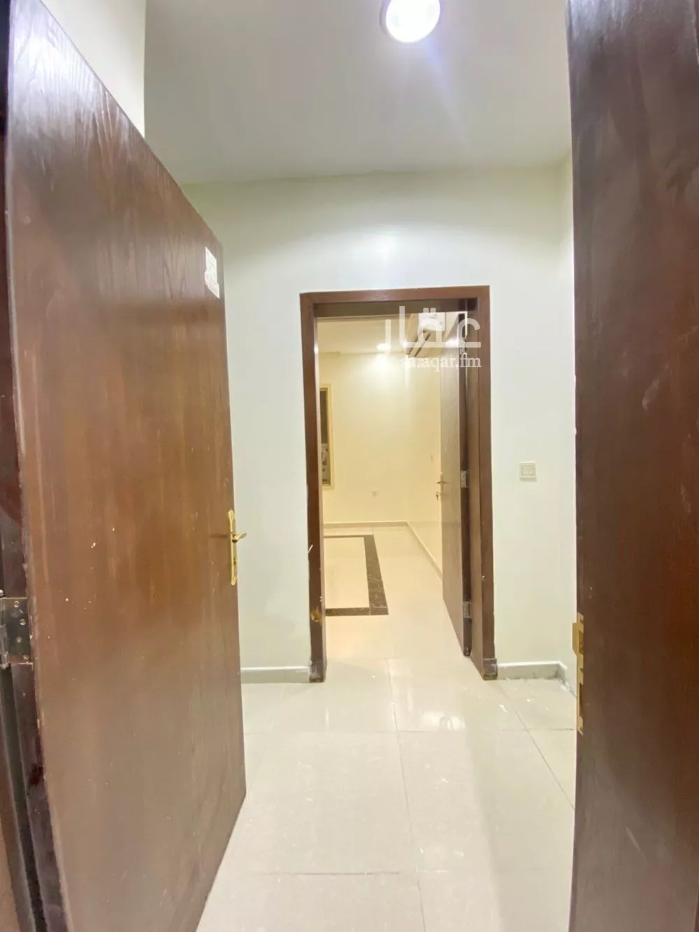 شقة 1 غرف في النور 4