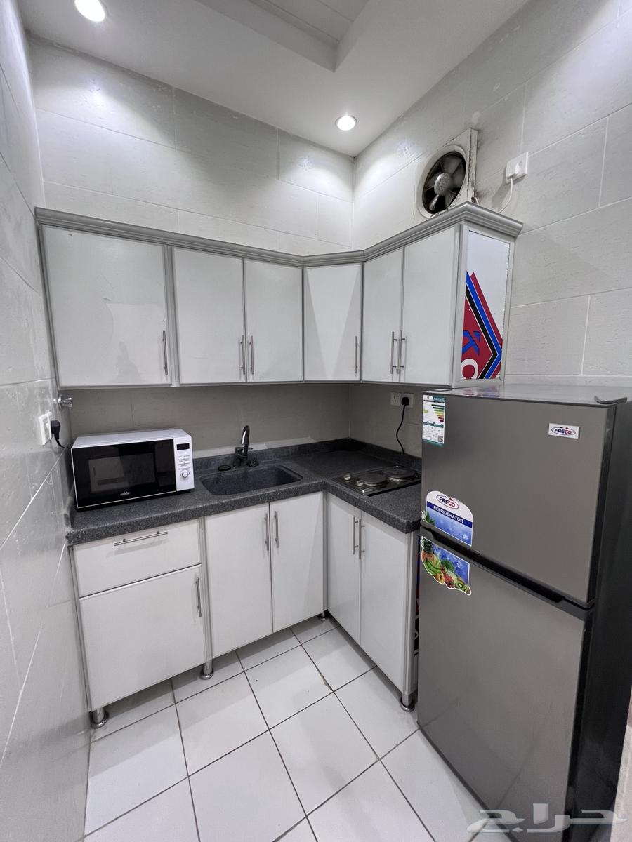 شقة 20 غرف في الحمدانية 7