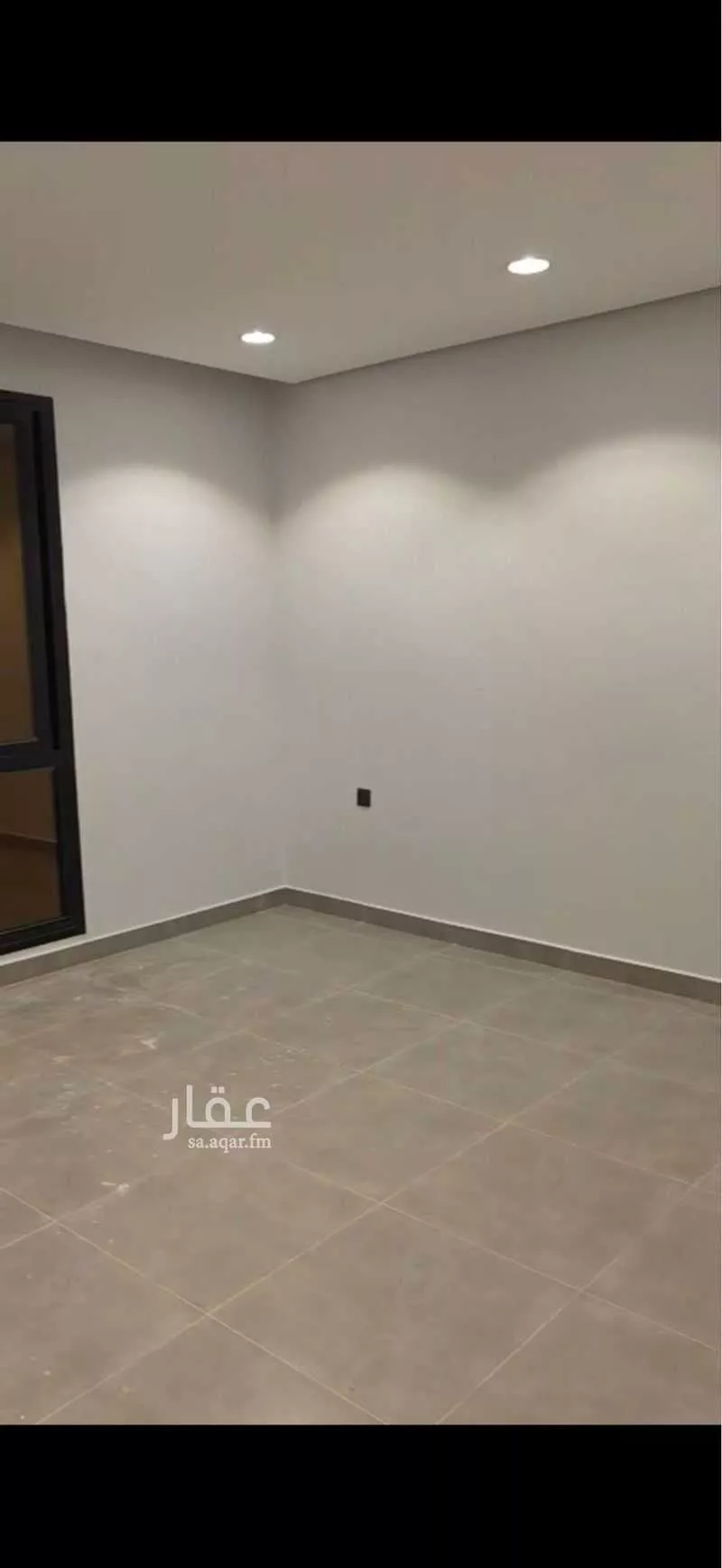 شقة 4 غرف في السيف 5