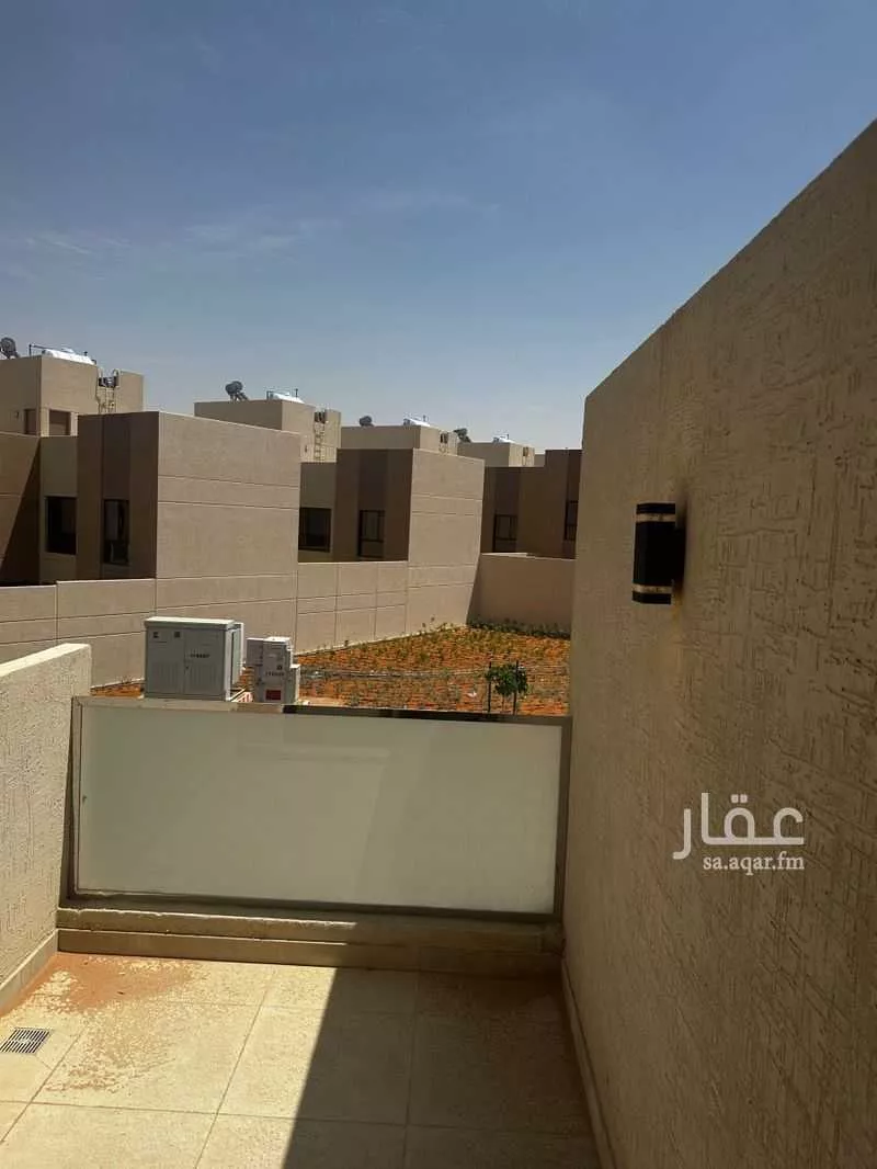 فيلا 5 غرف في العارض 14